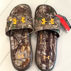 Men’s Size 11 Shoes Under Armour Slides Camouflage New!